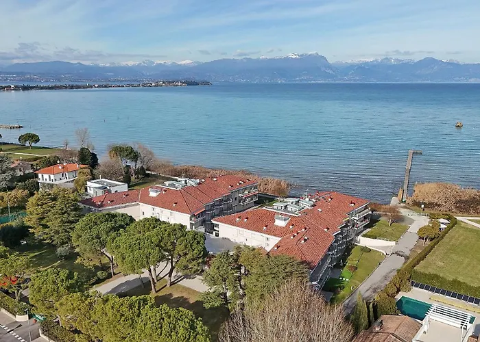 Sunset On 公寓 西尔米奥奈